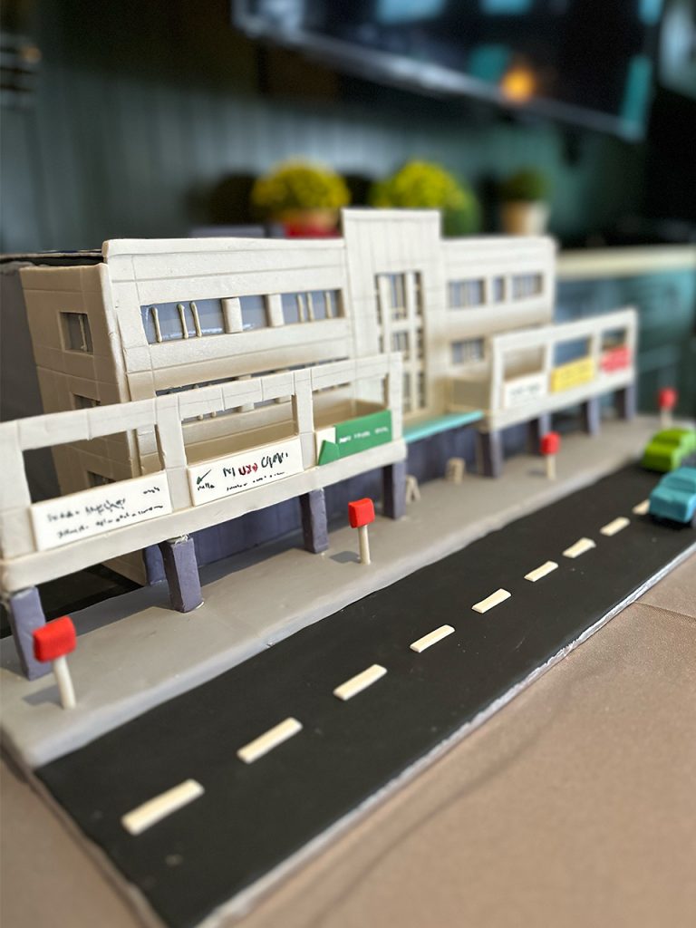Custom Cakes | Cake Conspiracy - Custom Cakes in Vancouver